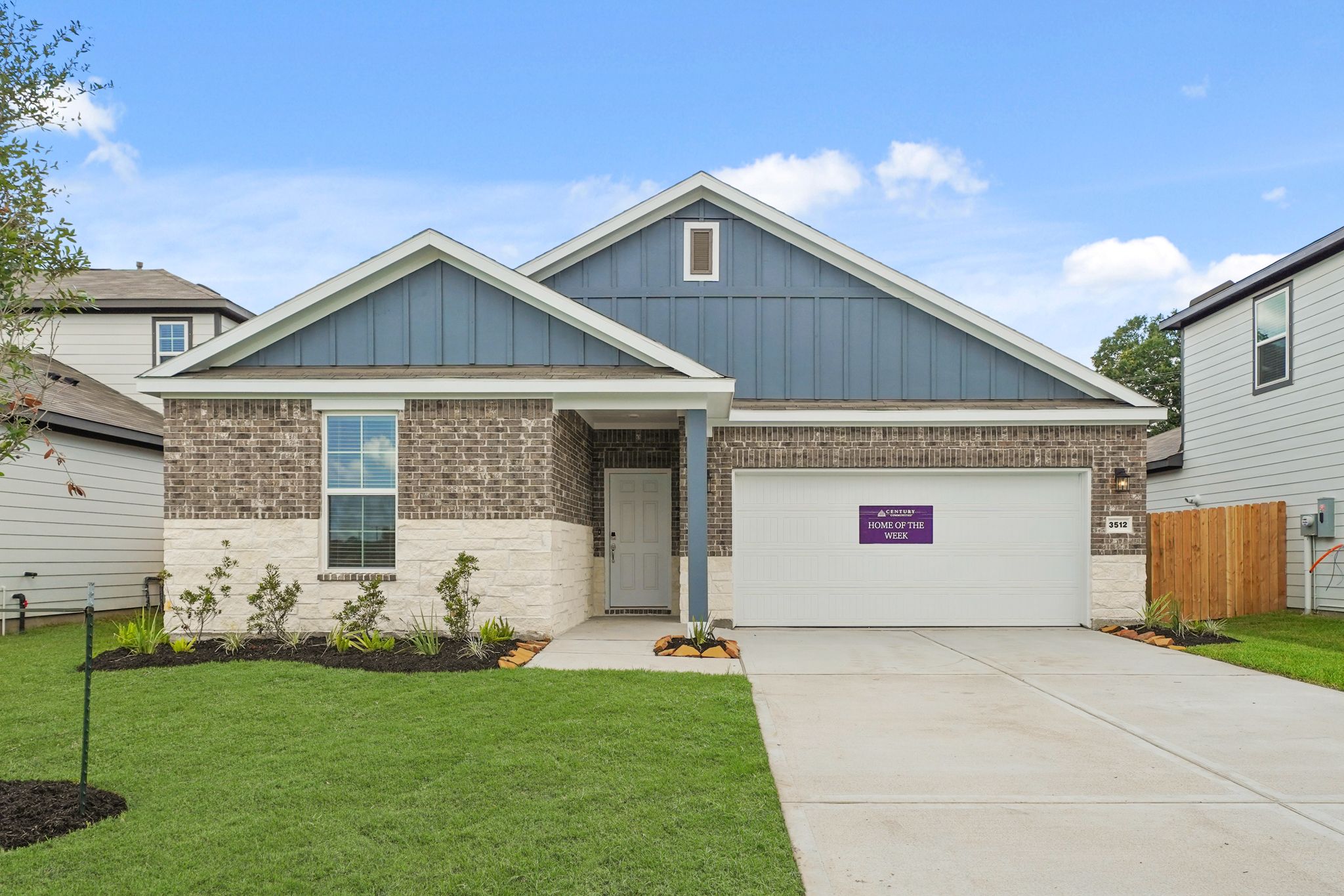 010127 3512 Monroe Street